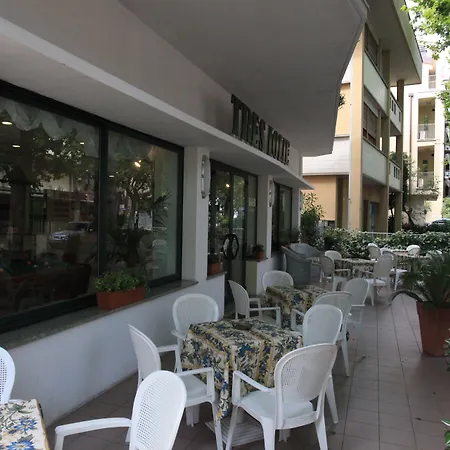 Hotel Tres Jolie Cattolica