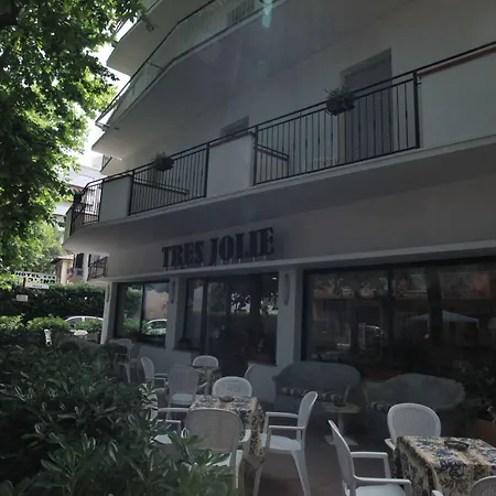 Tres Jolie 3* カットーリカ