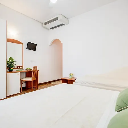 Tres Jolie 3* Cattolica